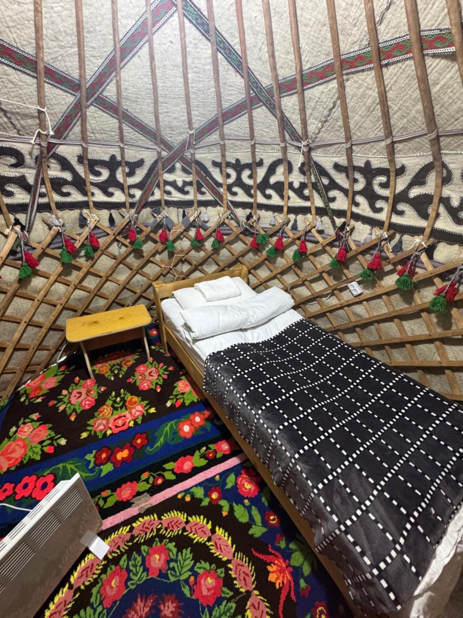 Bosogo Yurt Camp Hotel Bokonbayevo Luaran gambar