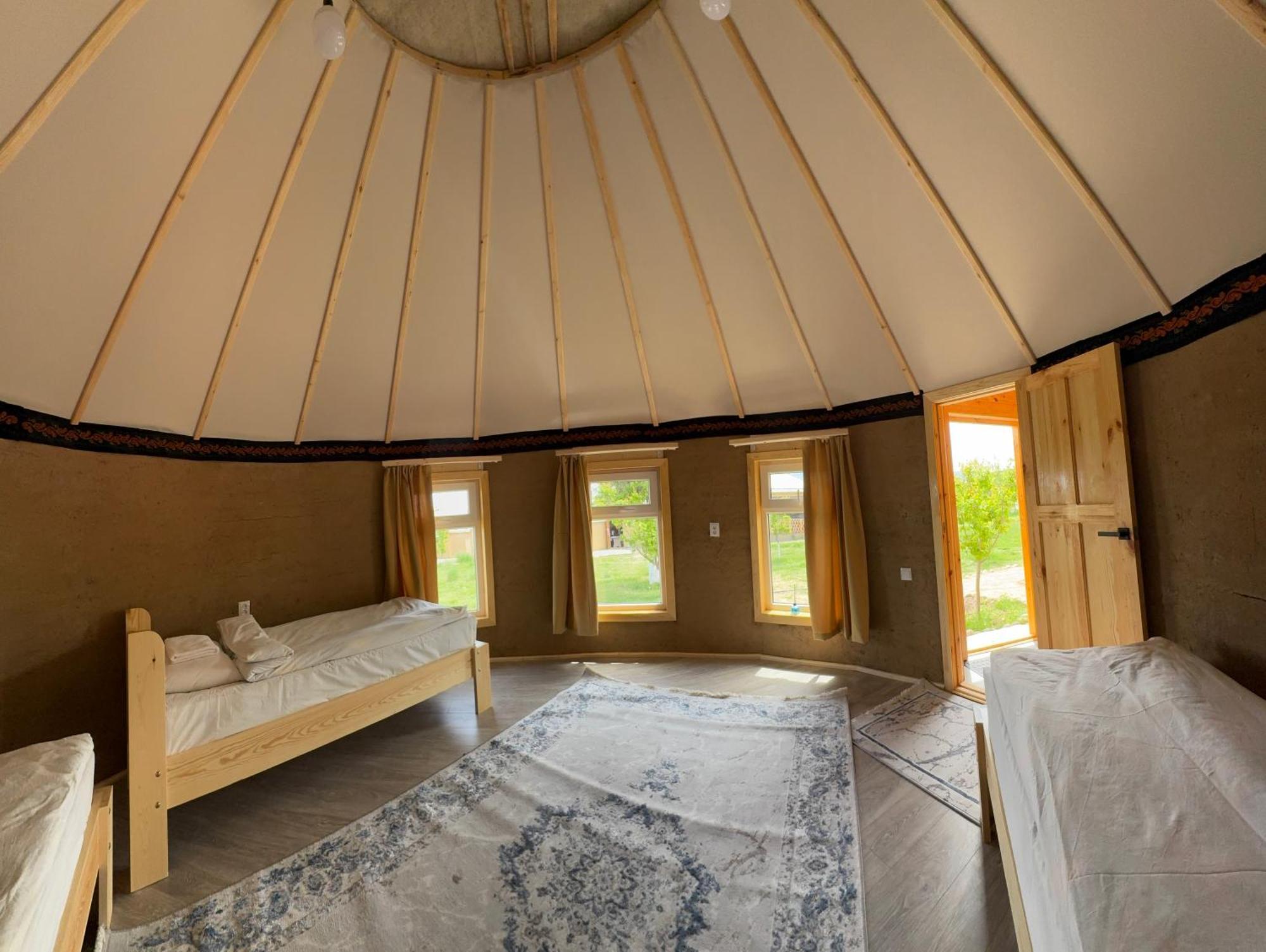 Bosogo Yurt Camp Hotel Bokonbayevo Luaran gambar